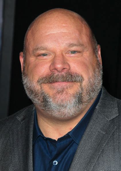 kevin chamberlin born|Kevin Chamberlin Actor, Bio, Wiki, Stranger Things,。